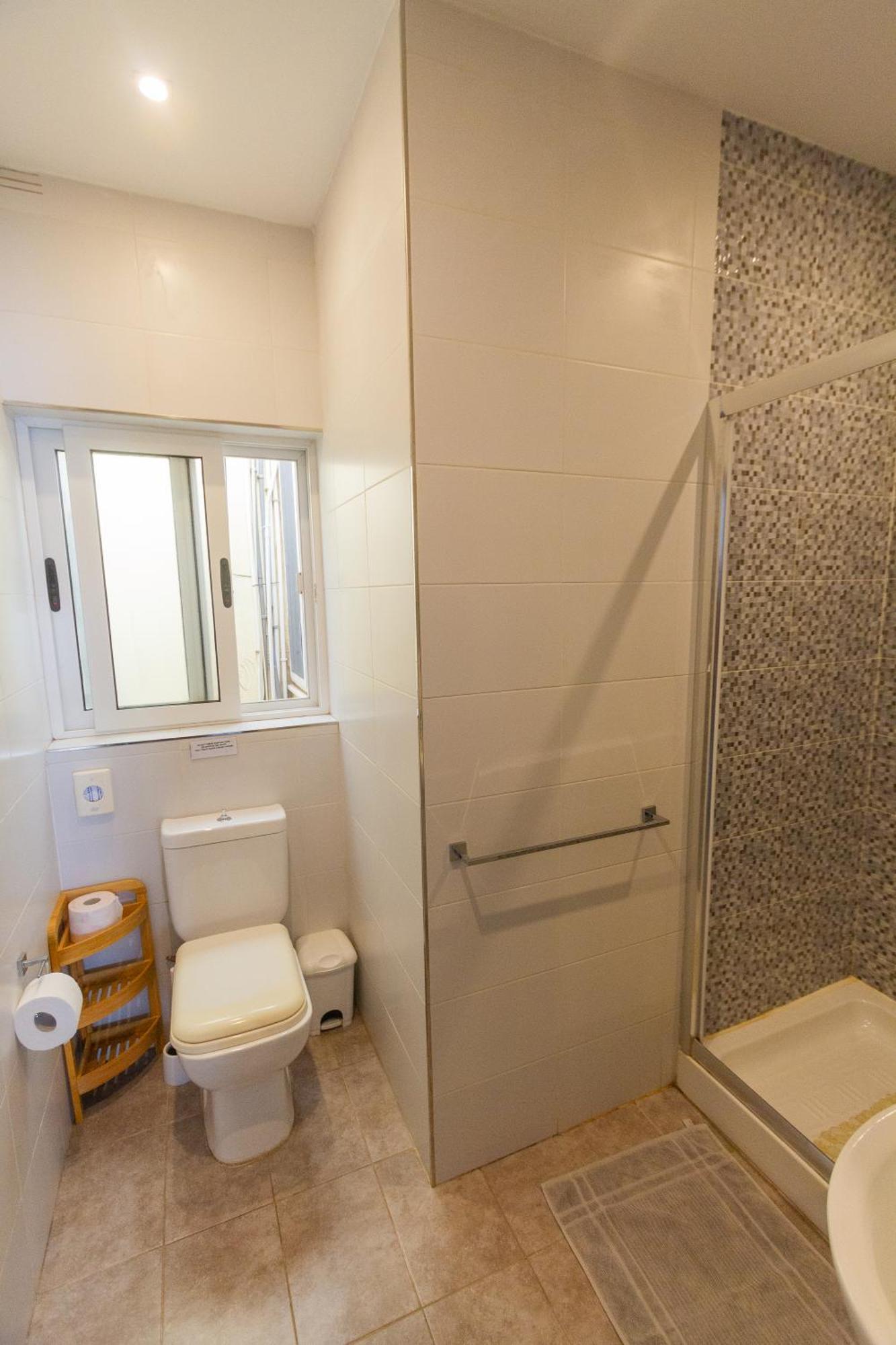Modern & Central 2 Bedroom & 2 Bathrooms Apartment Msida Exterior photo